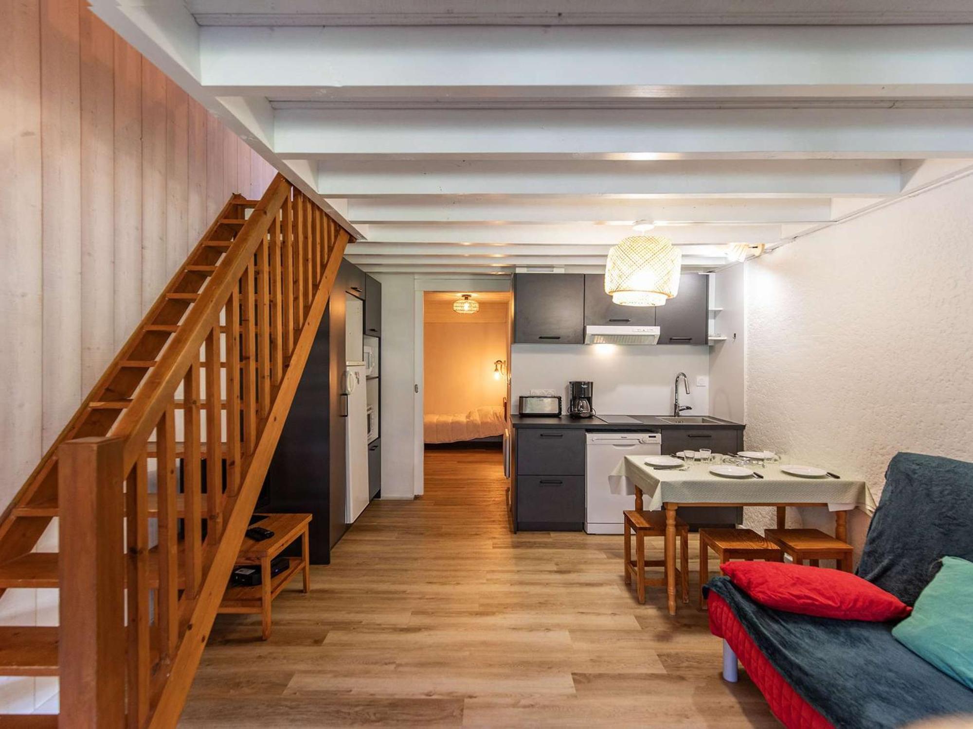 T2 Renove Avec Terrasse, Parking Prive, Local Velos A Cauterets - Fr-1-401-290 Buitenkant foto